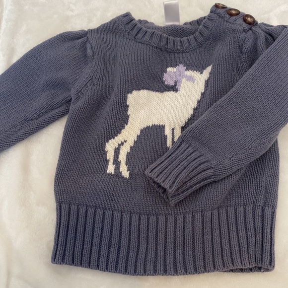 2 old navy sweaters - Picture 2 of 6